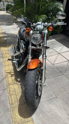 HARLEY-DAVIDSON SPORTSTER 1200 CUSTOM CA LIMITED 